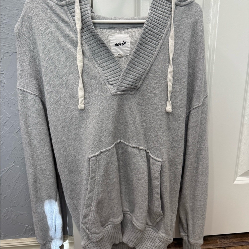 Aerie Light Gray Knit Sweater